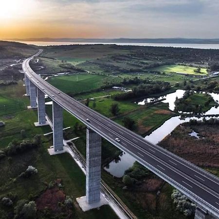 Legkondicionalt, Erkelyes Szoba, Privat Fuerdovel A Balatonon Kőröshegy Eksteriør billede